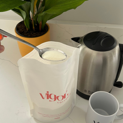 Vigor Collagen mixed into drink, easy-to-mix collagen peptide powder